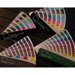 Pantone Formula & 4-Color Process Guide Set 2006 4 Fan Decks Clean